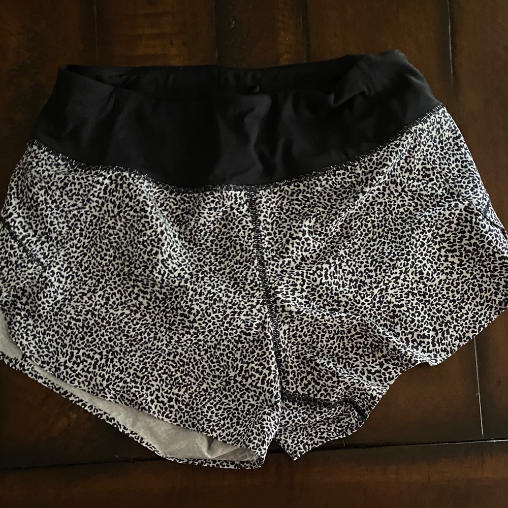 Athleta Black and White Women's Shorts